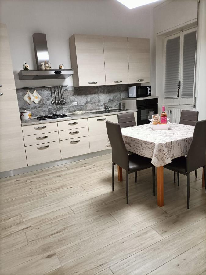 Casa Vergara Piazza Mazzini Λέτσε Εξωτερικό φωτογραφία
